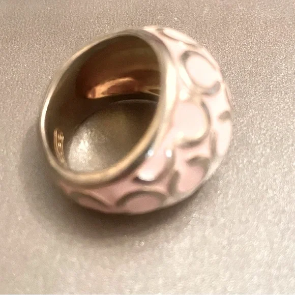 Vintage Pink/Silver Color Ring - Picture 1 of 7